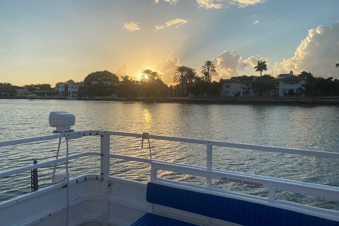 Miami Sightseeing Cruise on a Luxury Yacht - South Beach, Fisher Island, and the Port of Miami: The Main Scenic Stretch