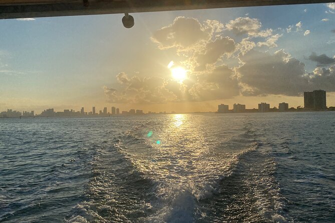 Miami Sightseeing Cruise on a Luxury Yacht - Crowd, Timing, and Comfort: The Stuff That Can Make or Break It
