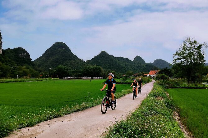 Ninh Binh Luxury Day Tour by Limousine- Small Group- All included - Lunch, Water, and What $89 Buys You in Real Value