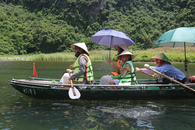 Ninh Binh Luxury Tour 2 Days 1 night by limousine See Hidden Gems - Night cooking class and dinner: what you carry home from Day 1