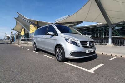 Nottinghamshire to London Heathrow Airport (LHR) Luxury Transfers - Flight monitoring and updates: how they reduce anxiety at the worst possible time