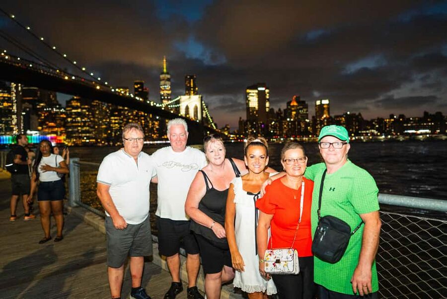 NYC at Night: 3-Hour Luxury Bus Tour of Top Highlights - Grand Central to the Downtown Night Loop: SoHo, Little Italy, Chinatown