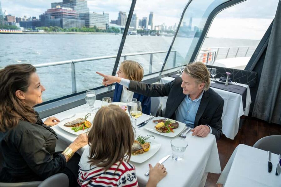 NYC: City Cruises Luxury Brunch, Lunch or Dinner Cruise - Should you book City Cruises Luxury Brunch, Lunch or Dinner Cruise?