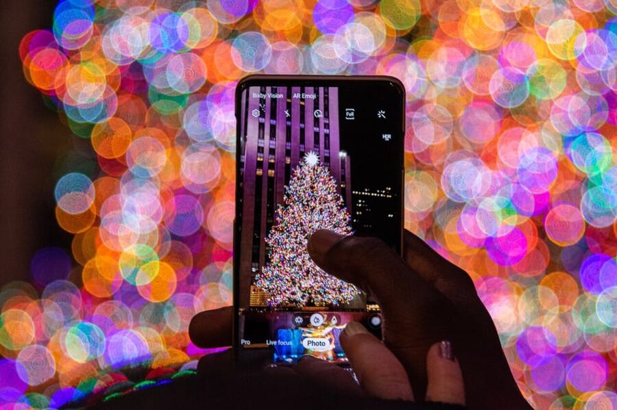 NYC: Dyker Heights and NYC Holiday Lights Luxury Bus Tour - Who This Tour Suits Best (and Who Might Want Something Different)