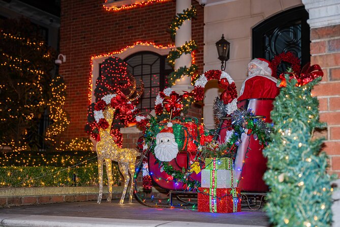 NYC Holiday Lights and Dyker Heights Luxury Bus Tour - Dyker Heights: The Full Hour That People Actually Remember
