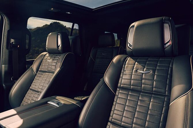 NYC VIP Private Luxury airport arrival ride by Stretch Limousine - Price and Value: $149.50 Per Person vs the Cost of Chaos