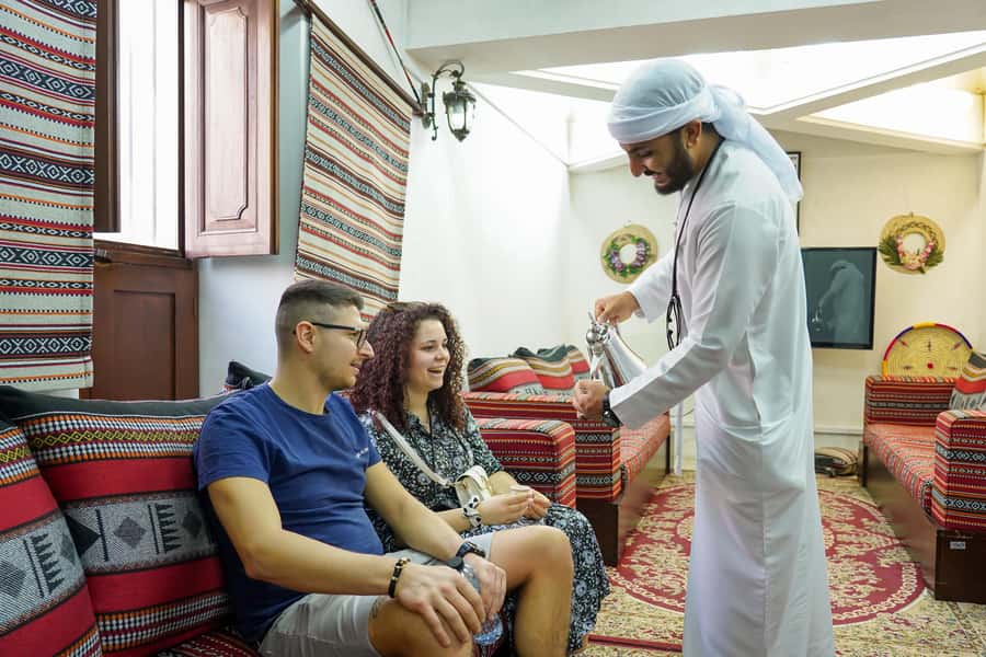 Old Dubai: Premium Guided Tour with Street Food & Abra Ride - The street food tasting: more than snacks, it’s local rhythm