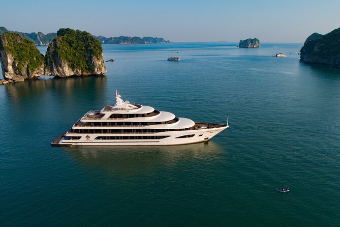 Orchid Cruises 2Days/1Night 5 Star Cruises - Day 2 from dawn: sunrise tai chi and the kind of morning you remember