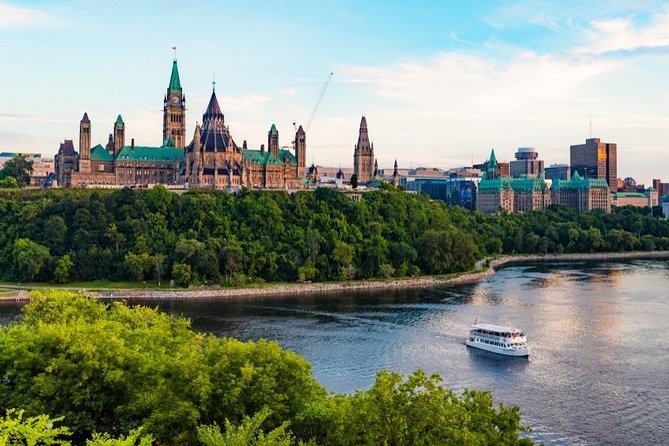 Ottawa Premium Night Driving Tour with River Cruise - Stop One: Rideau Canal National Historic Site River Cruise (The Main Event)