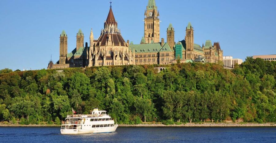 Ottawa Premium Small Group Tour with Canal Cruise - Price and value: is $116 fair for what you get?