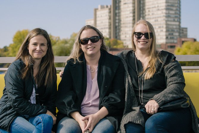 Ottawa Small Group Premium City Tour - Hotel Pickup, Narrated Drives, and the Photo-Stop Rhythm