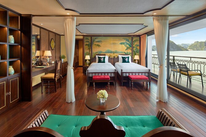 Overnight Indochine Premium Cruising Tour at HaLong (From Halong) - Hang Luon kayaking vs sampan: how to choose