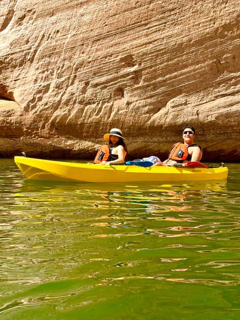 Page, Arizona: Lake Powell Premium Kayak Rental - What you actually rent: premium kayak + essentials (for one full day)