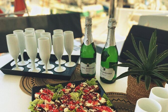 Panormo: Luxury Sunset Catamaran Cruise Sushi & Open Bar - 5 key things I’d book this cruise for