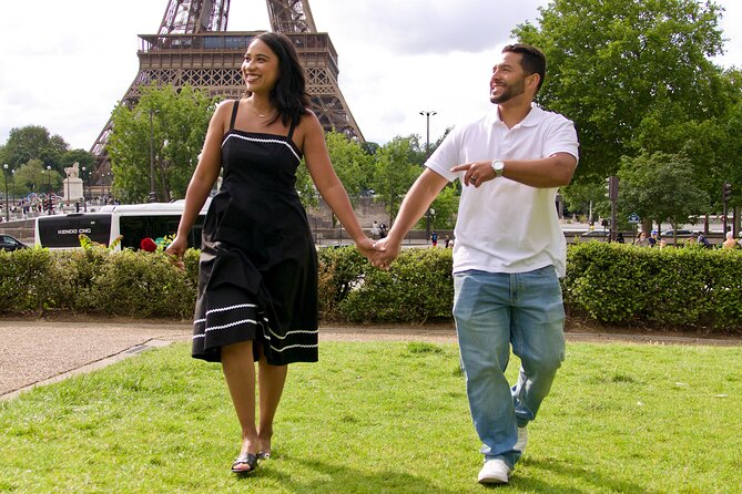 Paris Luxury Private Professional Photoshoot at the Eiffel Tower - Meeting Point at Musée de lHomme: Easy Start, No Looping Around