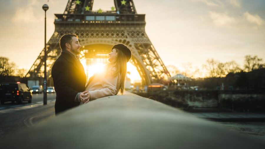 Paris: Premium Film Director Photoshoot & Natural Direction - Eiffel Tower or Notre-Dame: choosing your iconic look