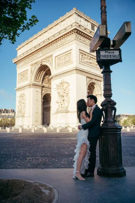 Paris: Premium Professional Photo Shoot - Editing and deliverables: what you actually get after 1 hour