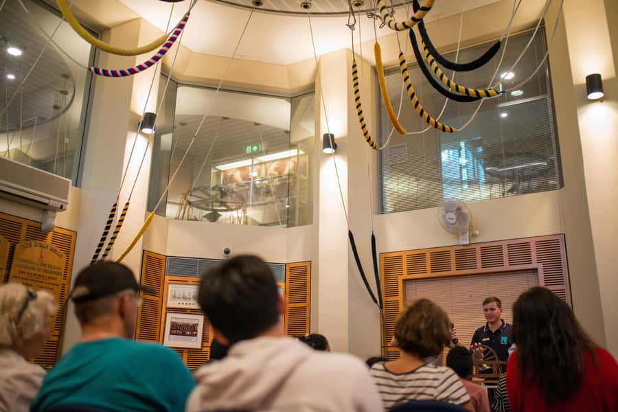 Perth: The Premium Anzac Bell Tour at the Bell Tower - The meaning of the Anzac Bell: learning as you move