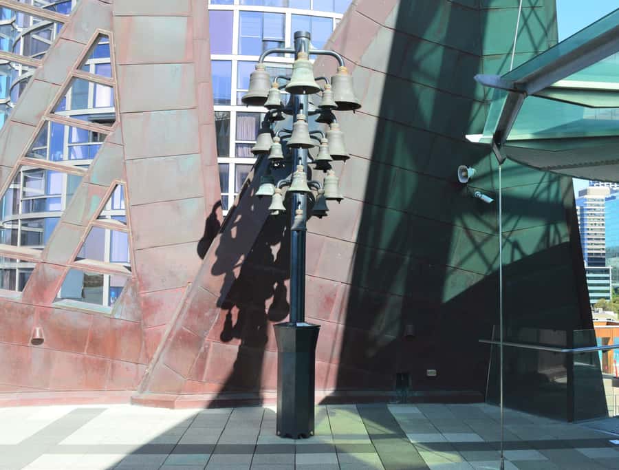 Perth: The Premium Anzac Bell Tour at the Bell Tower - Level 5 reserved viewing: waiting for noon without the stress