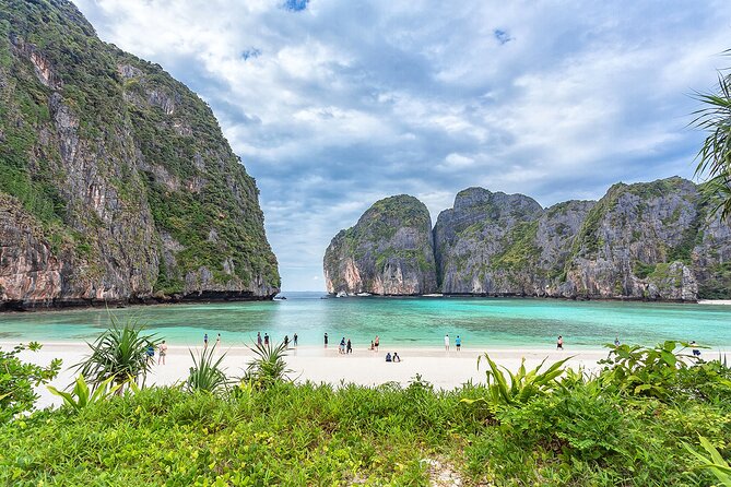 Phi Phi and Khai Islands Premium Service Trip by Seastar Andaman From Phuket - Phi Phi Don (Ton Sai Bay): lunch, beach time, and snorkeling