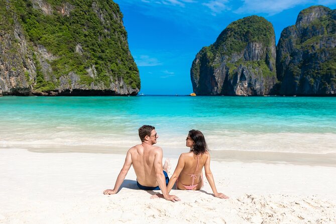 Phi Phi & Bamboo Island Full Day Tour by Premium Speed-Catamaran - Pileh Lagoon (Pileh Bay): the 50-minute water break