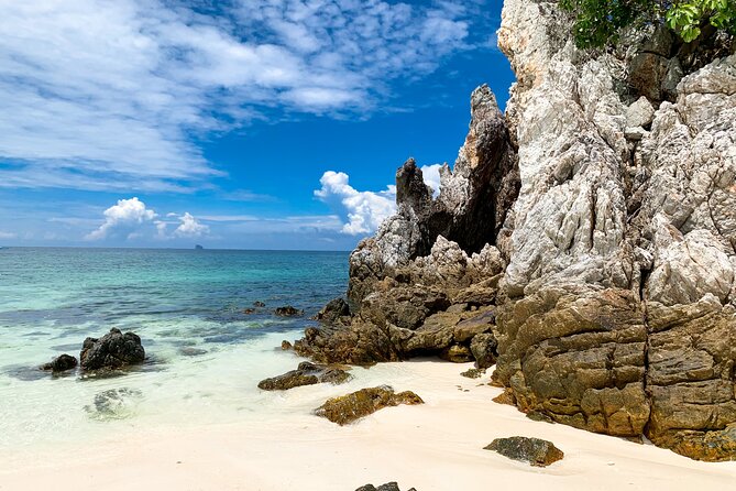 Phi Phi Islands & Maya Bay: Premium Service & All-Day Food - Stop-by-Stop: Pileh Bay, Loh Samah Bay, and Maya Bay Rules
