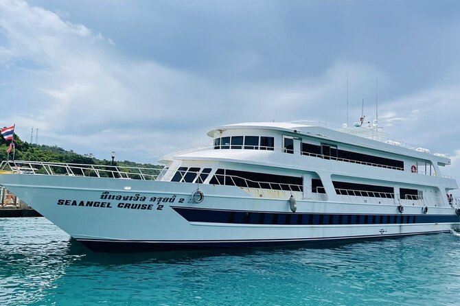 Phi Phi Islands Tour by Luxury Big Boat from Phuket - Lunch on Phi Phi Don: included, but go in with realistic expectations