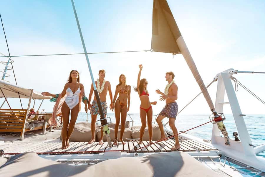 Phuket: Coral and Racha Islands Hype Luxury Catamaran - Water comfort tips: sea conditions, snacks, and motion sickness