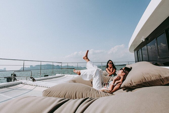 Phuket: James Bond Island and Phang Nga Bay by Premium Yacht - Dinner on board with included drinks: what the meal feels like