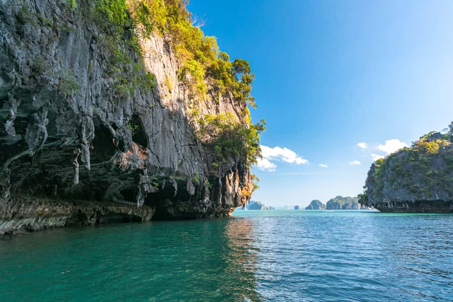 Phuket: James Bond Island Tour By Premium Speed Catamaran - Hong Island canoeing: the close-up moment people remember
