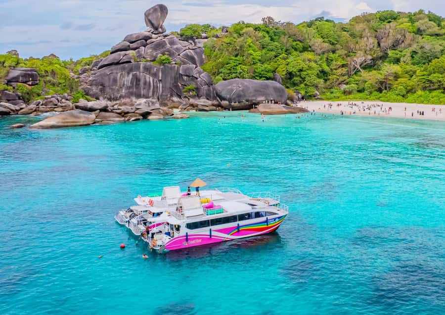 Phuket/Khaolak: Similan Islands Speed Catamaran Premium Trip - Koh 5 snorkeling stop: clear water and coral you can actually see