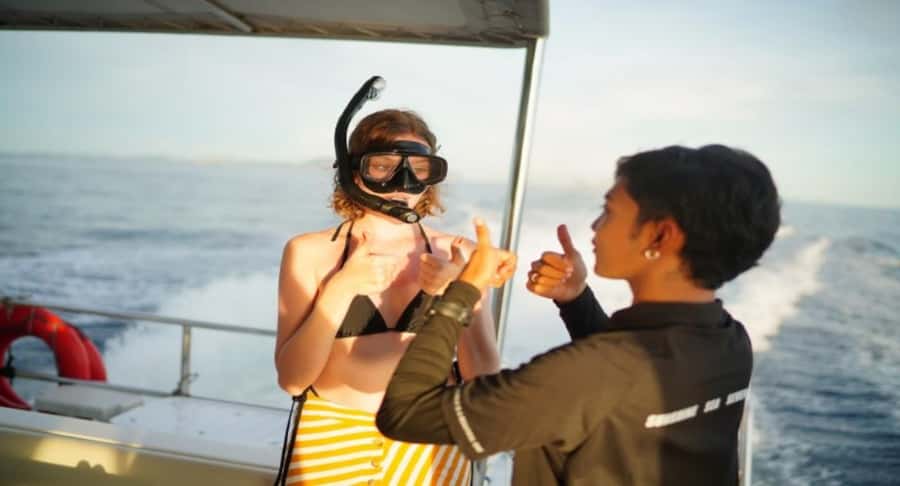 Phuket: Maya, Phi Phi, and Maiton Island by Luxury Yacht - Catamaran comfort and what it means for your body