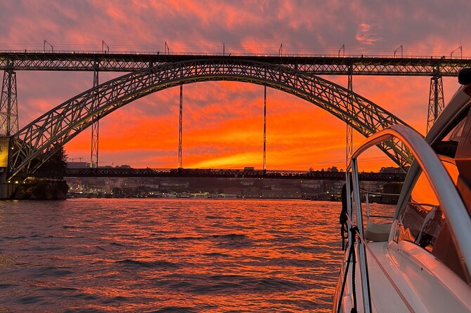 Porto: Luxury Yacht Cruise with Wine Tasting & Snacks - Where You Meet: Marina do Freixo and a Smooth Start