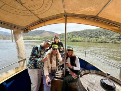 Porto: Premium Douro Valley Small-Group Tour, Cruise & Lunch - The van ride and photo stops: your best “viewing strategy”