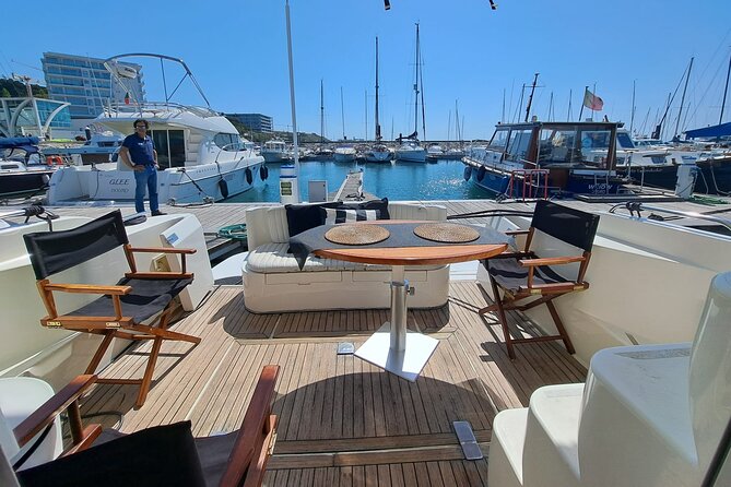 PORTO : Premium Yacht Tour – 6 Bridges & Douro Estuary Reserve - Price and value: what $59.13 buys you in Porto