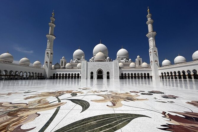 Premium Abu Dhabi Full-day City Tour in A 4x4 Private Vehicle - Why Abu Dhabi feels different from Dubai in one day