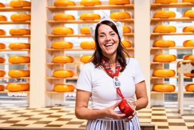 Premium Cheese Tasting with Wine and Beer Pairing - Dips, mustard, and crackers: the pairing you’ll actually use later
