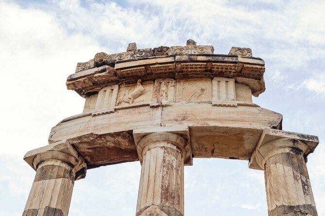 Premium Delphi Day Trip with an Expert Guide, Museum & Lunch - Delphi Museum: the key objects that make the site click