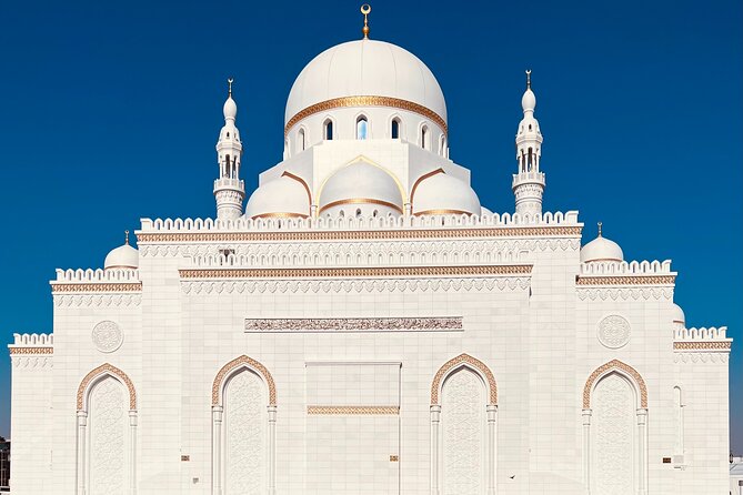 Premium Full Day Dubai City Sightseeing Tour - Al Fahidi Historical Neighbourhood: the old Dubai lanes you’ll actually remember
