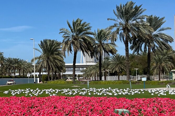 Premium Full Day Dubai City Sightseeing Tour - Jumeirah Mosque: a rare Dubai moment that slows you down