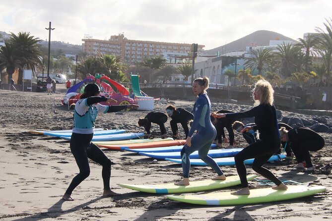 Premium Group Surf (2h) – Only 5 Students, Team Incl (+ 13 years) - Why this premium surf group feels worth it