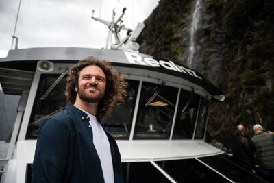 Premium Milford Sound Cruise Including Lunch - Wildlife spotting with a guide, not just luck