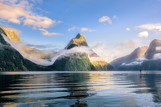 Premium Milford Sound Small Group Tour & Cruise from Queenstown - Lake Te Anau and Eglinton Valley: when Fiordland turns cinematic fast
