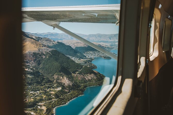 Premium Milford Sound Tour Including Cruise, Flight & Lunch - Coach-to-cruise-to-air: how the day stays easy