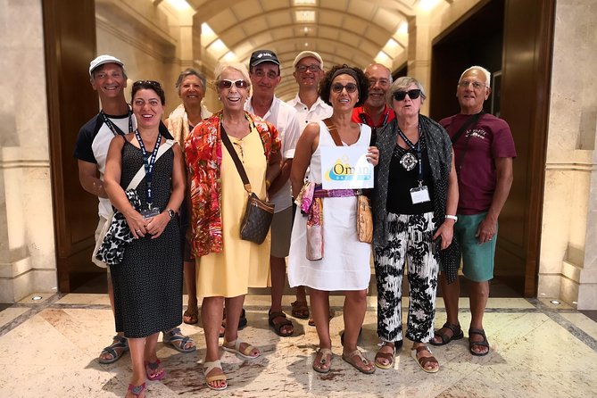 Premium Muscat half day excursion-Italian guide - Mutrah Souq: shopping the traditional way (with modern payment options)