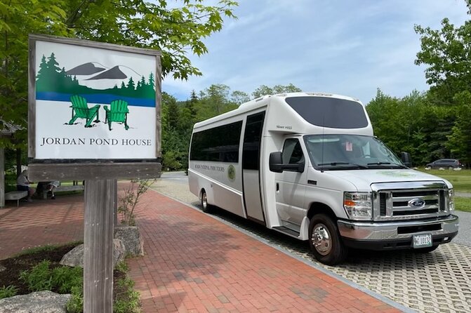 Premium Narrated Bus Tour of Bar Harbor and Acadia National Park (3.5 Hours) - Thunder Hole on Ocean Drive: Wave Watching Without the Hassle