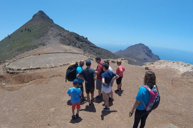 Premium Paragliding in Tenerife : Photos, videos and pickup included - Photo and video package: the included Gorpo report is the real value kicker