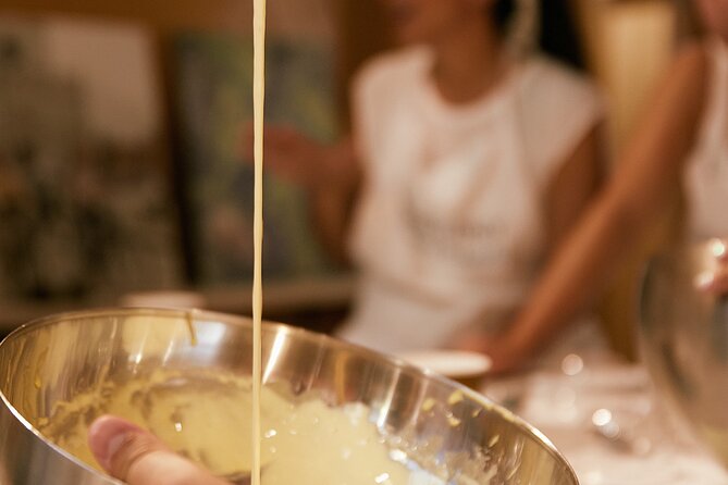 Premium Pasta and Gelato Cooking Class in Florence - Sauces: Pesto, Pummarola, and the Choices That Affect Flavor