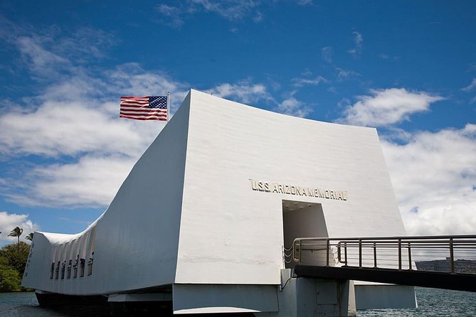Premium Pearl Harbor Small Group Tour with Lunch - Ford Island Control Tower Tour: 360° views and a base-level perspective