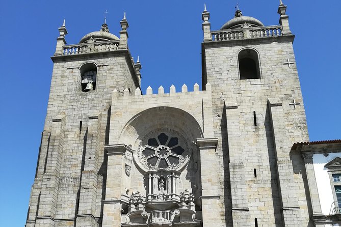 Premium Porto Private Day Trip from Lisbon with Local Guide - Clérigos Tower area: walk the neighborhood, climb if you want
